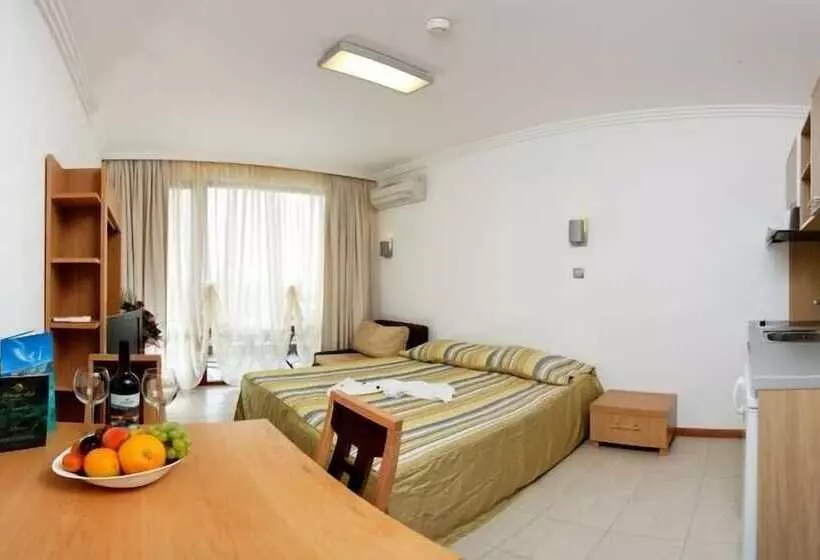 استودیو استاندارد با بالکن, Emerald Beach Resort & Spa