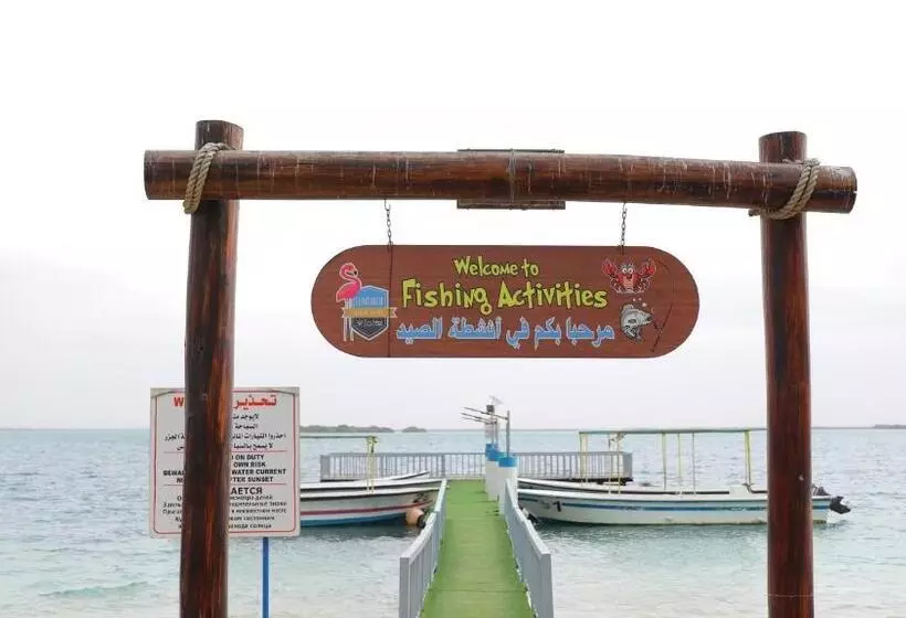 Sviitti Allasnäkymä, Flamingo Beach