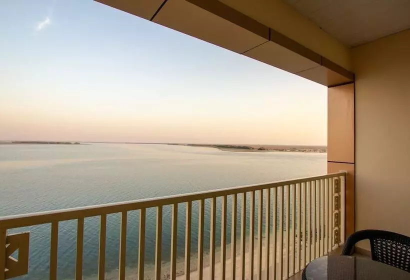 Premium-studio, Flamingo Beach