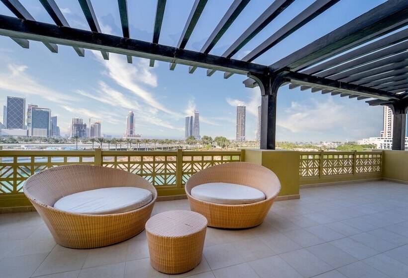 سوییت اجرایی, Grand Hyatt Doha Hotel & Villas