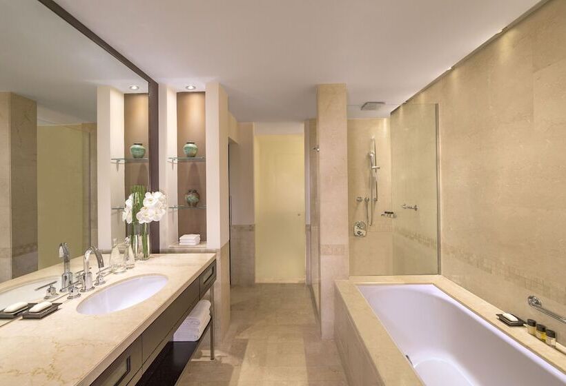 اتاق استاندارد با تراس, Grand Hyatt Doha Hotel & Villas