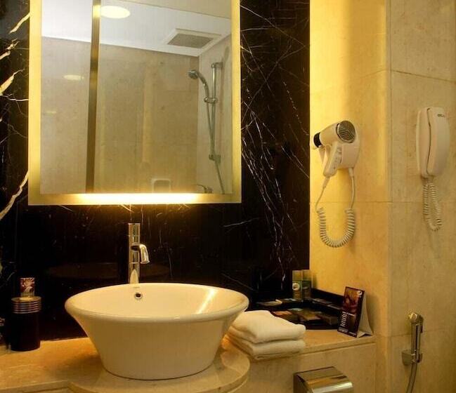 行政套房, Grandkemang