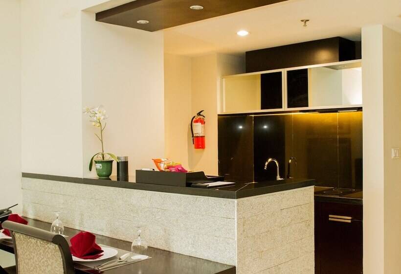 Апартаменты 1 Спальня, Grandkemang