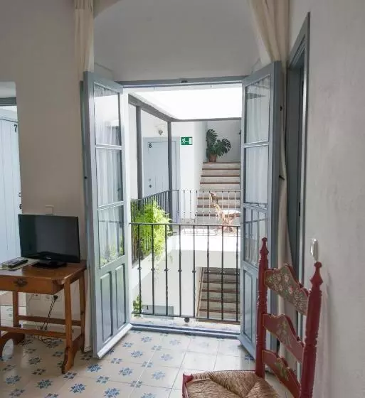 اتاق اکونومی, La Botica De Vejer