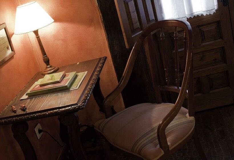 スタンダードルーム, La Casa Del Organista