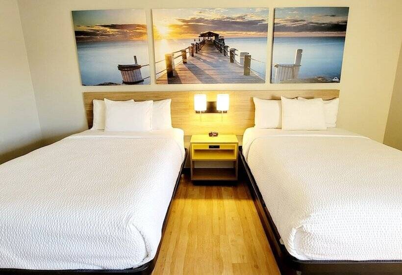 غرفة ديلوكس, Days Inn By Wyndham Pleasant Prairie Kenosha