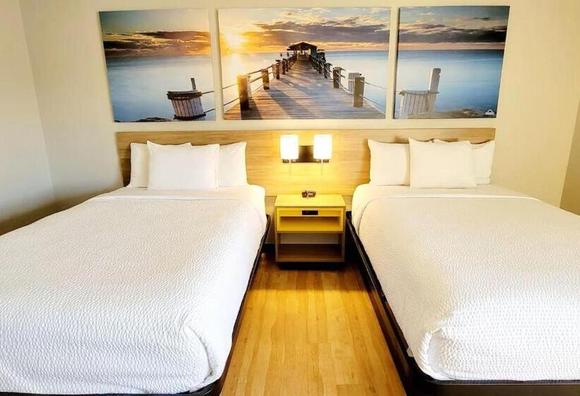 غرفة ديلوكس, Days Inn By Wyndham Pleasant Prairie Kenosha