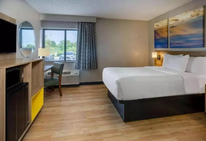 身障者適用スタンダードルーム, Days Inn By Wyndham Pleasant Prairie Kenosha
