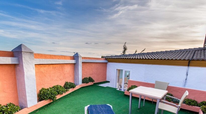 Номер Стандарт Трехместный, La Torre   Playa Valdevaqueros