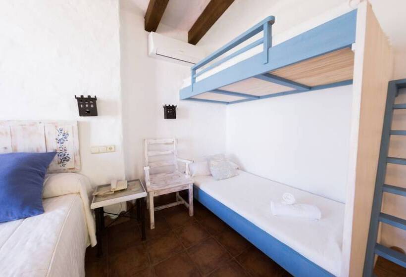 Номер Стандарт Трехместный, La Torre   Playa Valdevaqueros