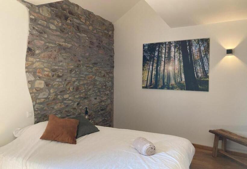 스탠다드 룸, Ma Bauge