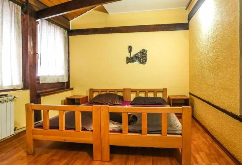 اتاق استاندارد یک نفره, Pansion Sebilj