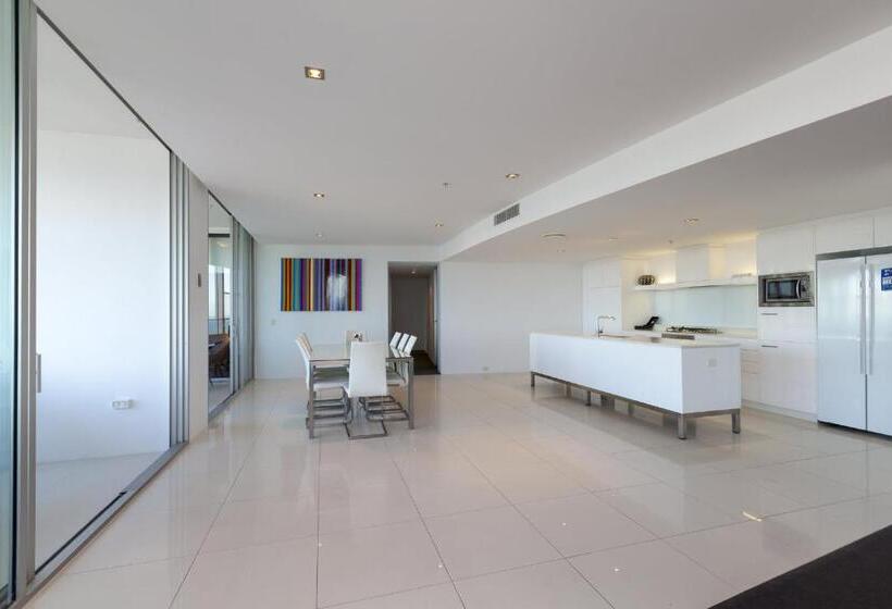 דירת 4 חדרים, Q1 Resort & Spa