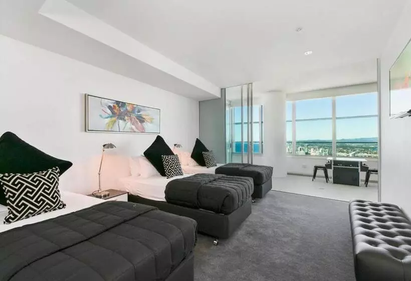 1 Bedroom Penthouse Apartment, Q1 Resort & Spa