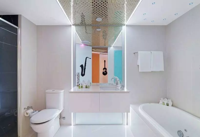 3 Bedroom Suite, Q1 Resort & Spa