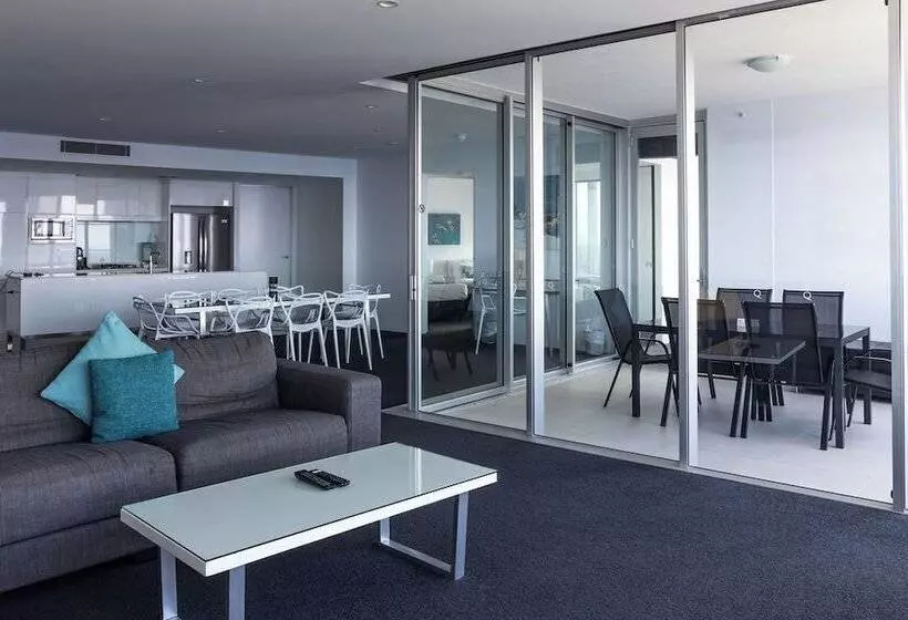 آپارتمان 3 خوابه با چشم‌انداز دریا, Q1 Resort & Spa