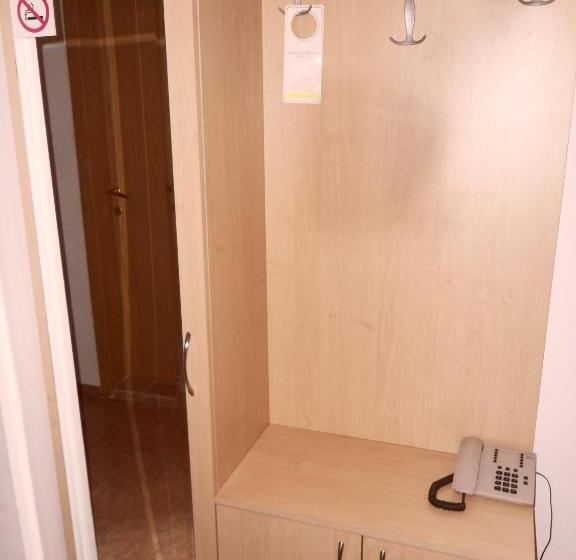 バルコニー付き１ベッドルームアパートメント, Sea Park Homes Neshkov