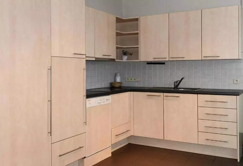 Standard-studio, Vijfwegen