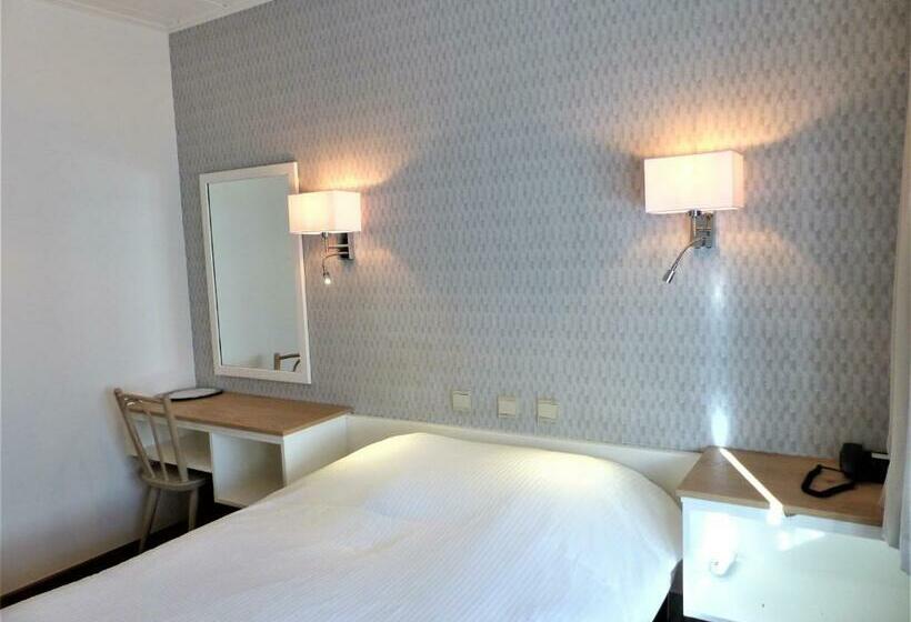 Номер Стандарт, Logis Hotel Du Midi