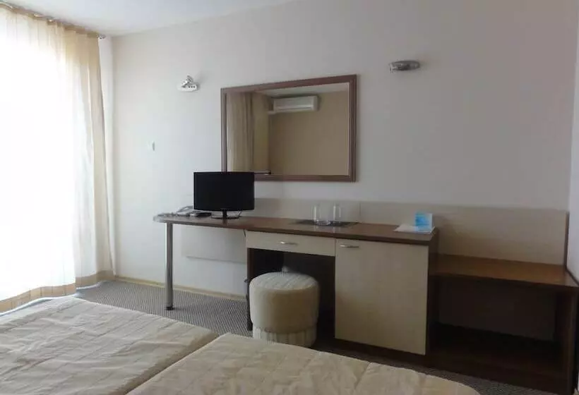 اتاق استاندارد سه نفره, Selena Beach Family Hotel   All Inclusive Light