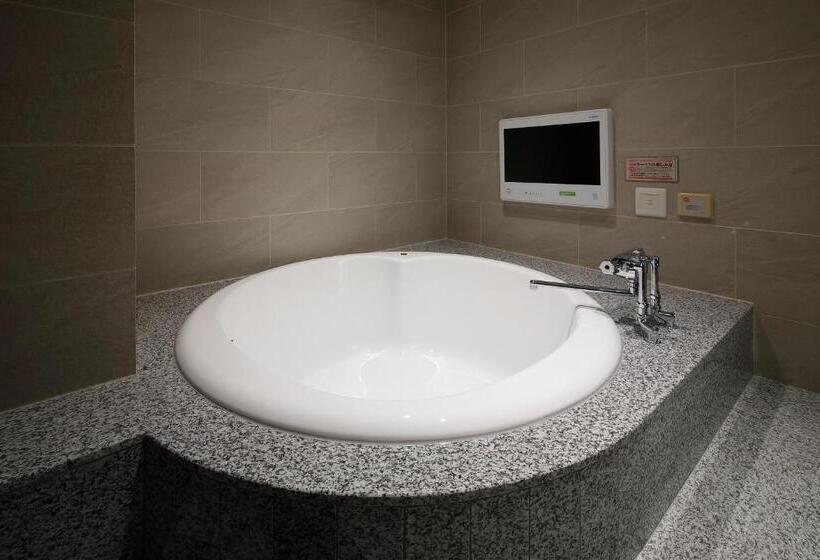 スタンダードルーム, Birthday 楠店