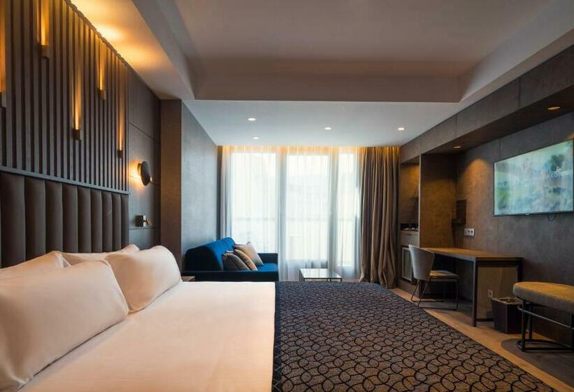 디럭스 주니어 스위트, Catalonia Gran Vía Bilbao