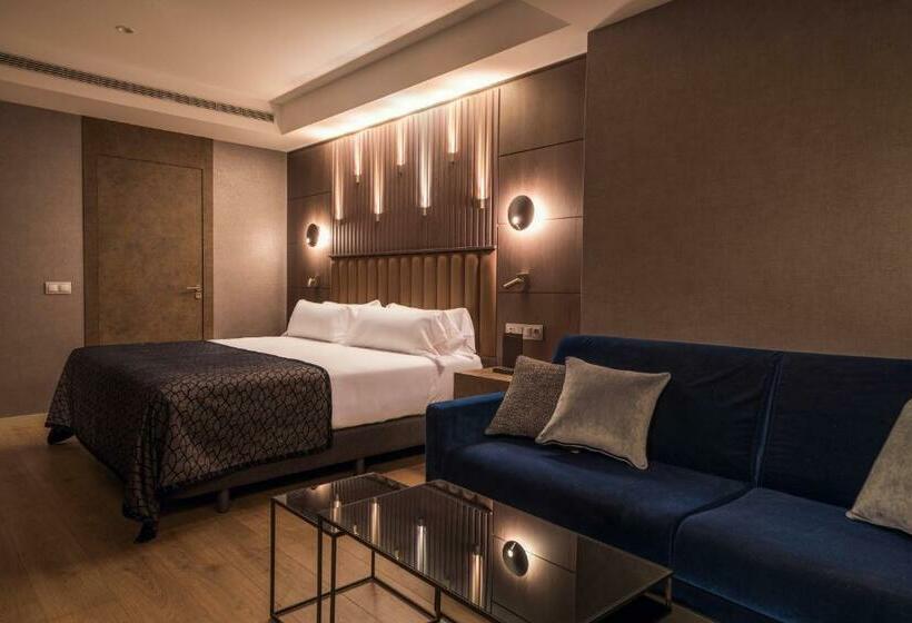 Junior Suite Deluxe, Catalonia Gran Vía Bilbao