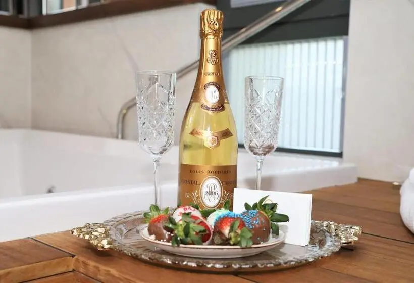 シニアスイート, Limak Skopje Luxury