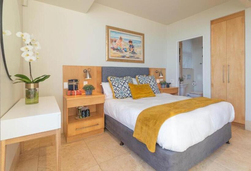 غرفة قياسية, Waves Of Grace Seafront Villa