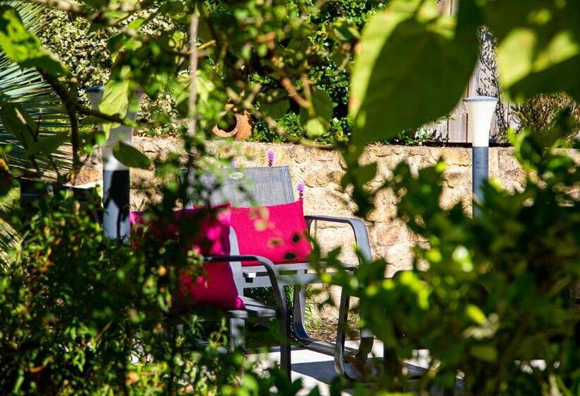 带露台的高档房间, Le Mas Des Roches Proche Puy Du Fou