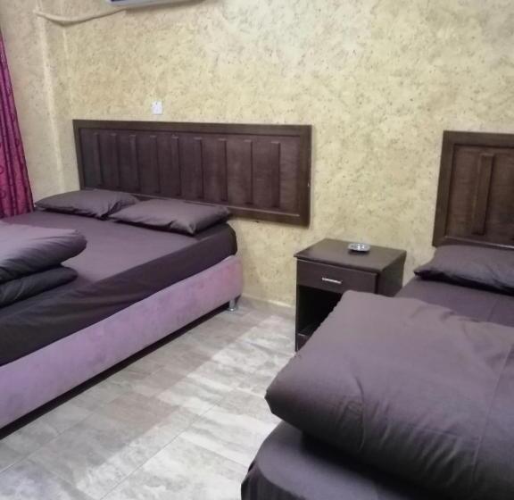 اتاق استاندارد, Aqaba Roza