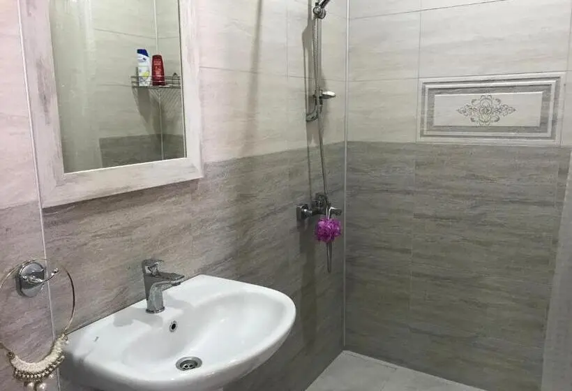 اتاق لوکس, Guest House Kartvelishvili