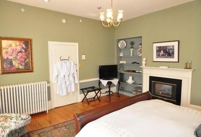 Номер Superior Кровать Кинг, Brockamour Manor Bed And Breakfast