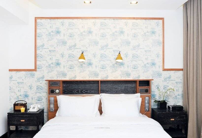 اتاق سوپریور, Browns Boutique