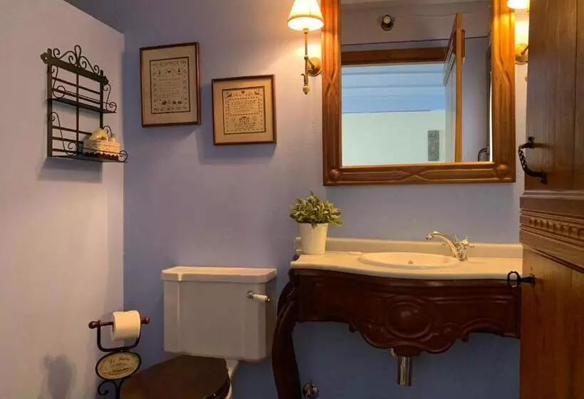スタンダードルーム, Caserío De Fatás
