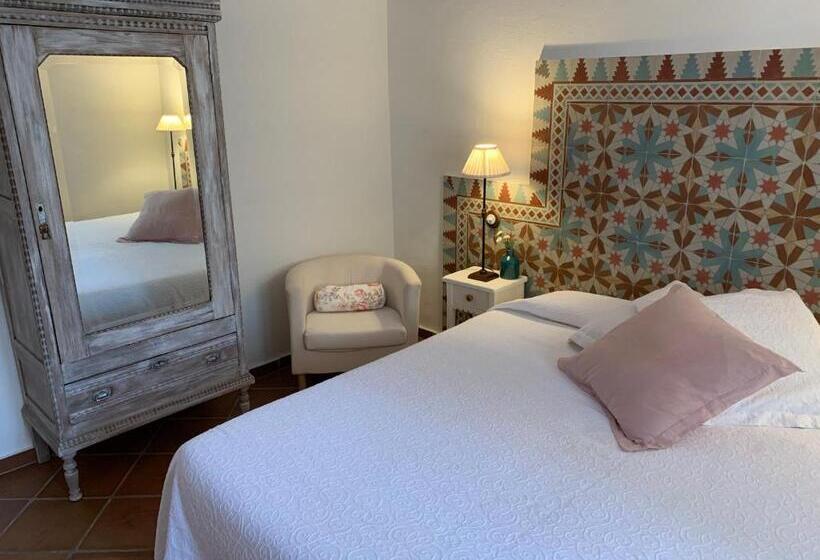 キングサイズベッドのスタンダードルーム, Caserío De Fatás