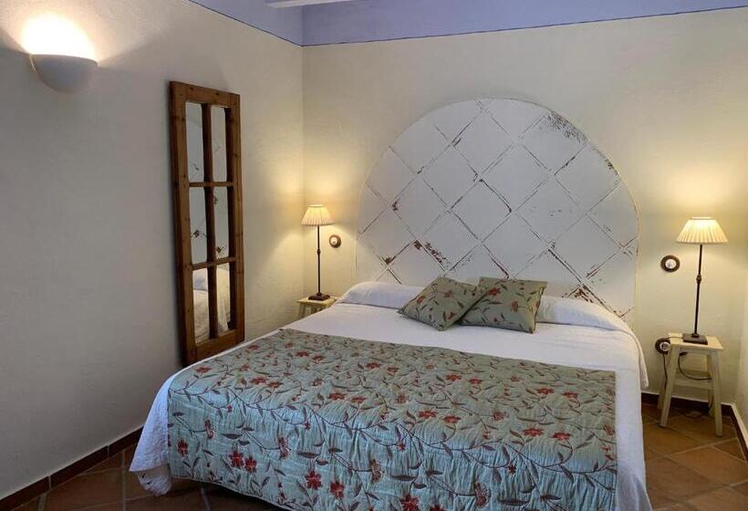 キングサイズベッドのスタンダードルーム, Caserío De Fatás