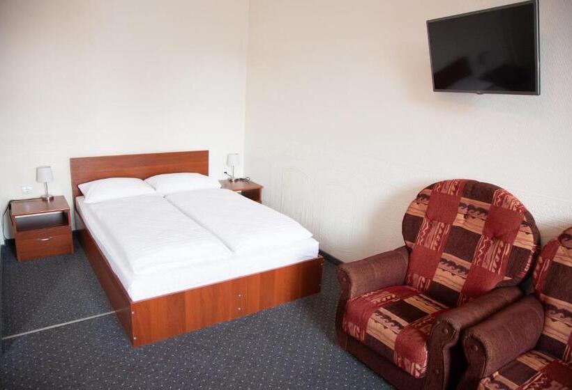 سوییت جونیور, Dinaburg Spa