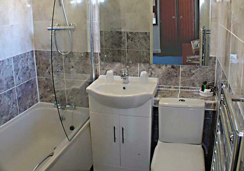 スーペリアールーム, Downe Arms Country Inn