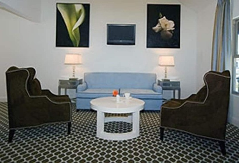 جناح إدارى, L.a. Sky Boutique