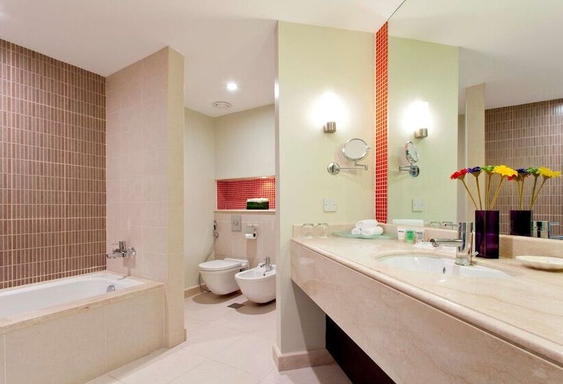 جناح جونيور, Park Inn By Radisson Al Khobar