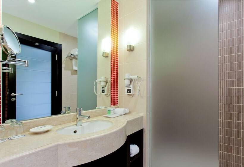 주니어 스위트, Park Inn By Radisson Al Khobar
