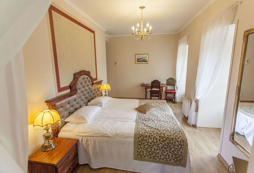 اتاق سوپریور, Pegasa Pils Spa
