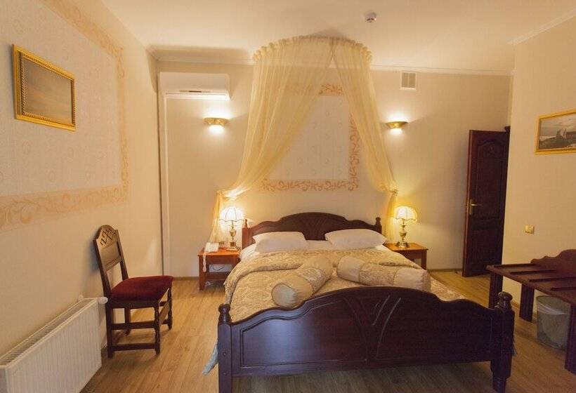 سوییت, Pegasa Pils Spa