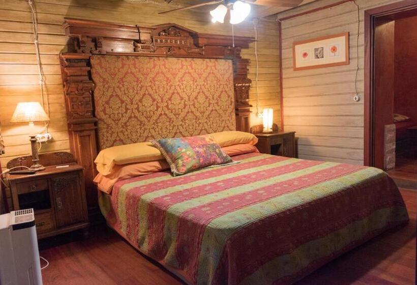 سوییت خانوادگی, Luna Del Valle