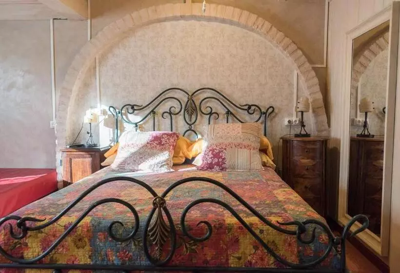 اتاق استاندارد سه نفره, Luna Del Valle