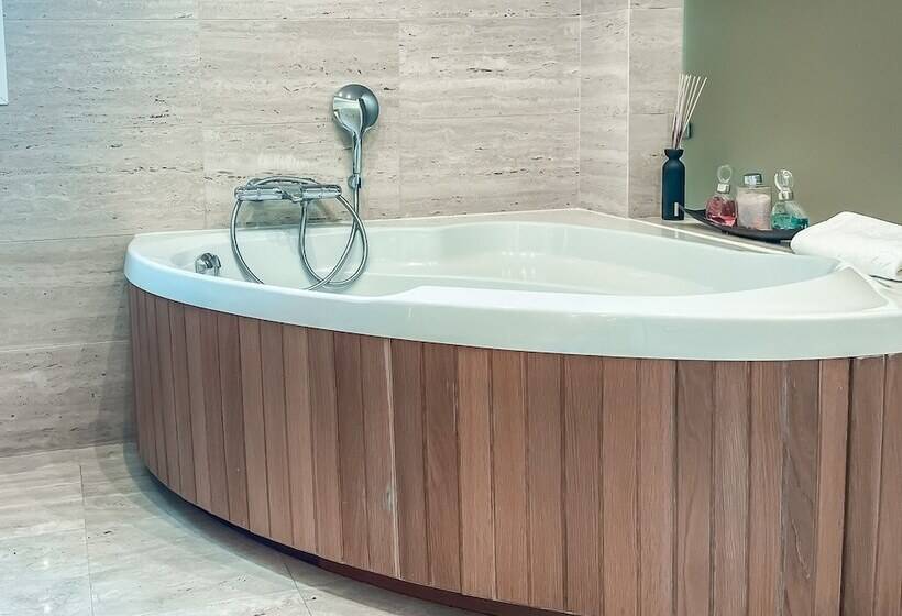 סוויטה נשיאותית, The Marbella Heights Boutique