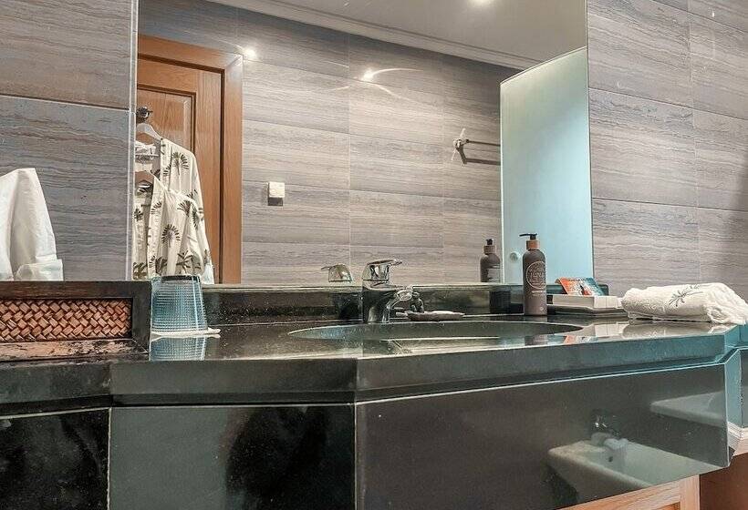 וילה בת חדר שינה 1, The Marbella Heights Boutique