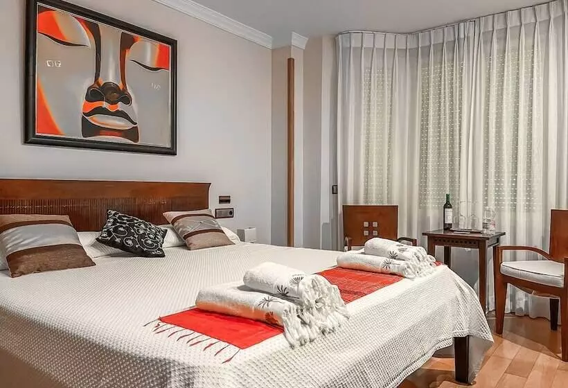 اتاق استاندارد, The Marbella Heights Boutique