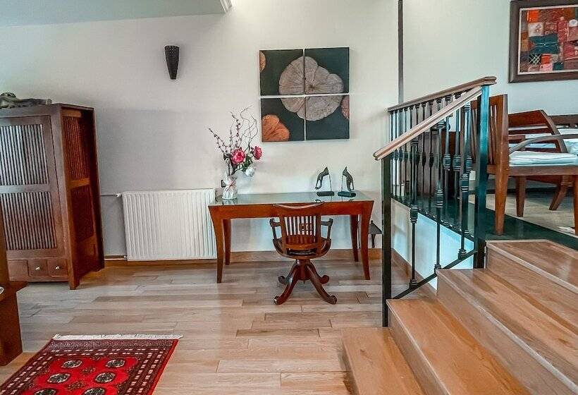 סוויטה נשיאותית, The Marbella Heights Boutique